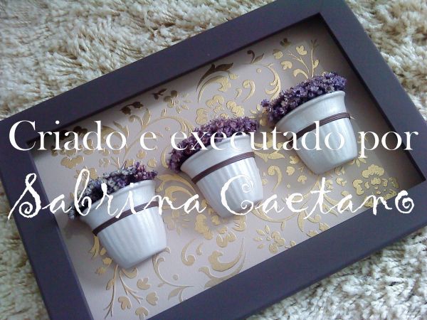 Quadro flores douradas